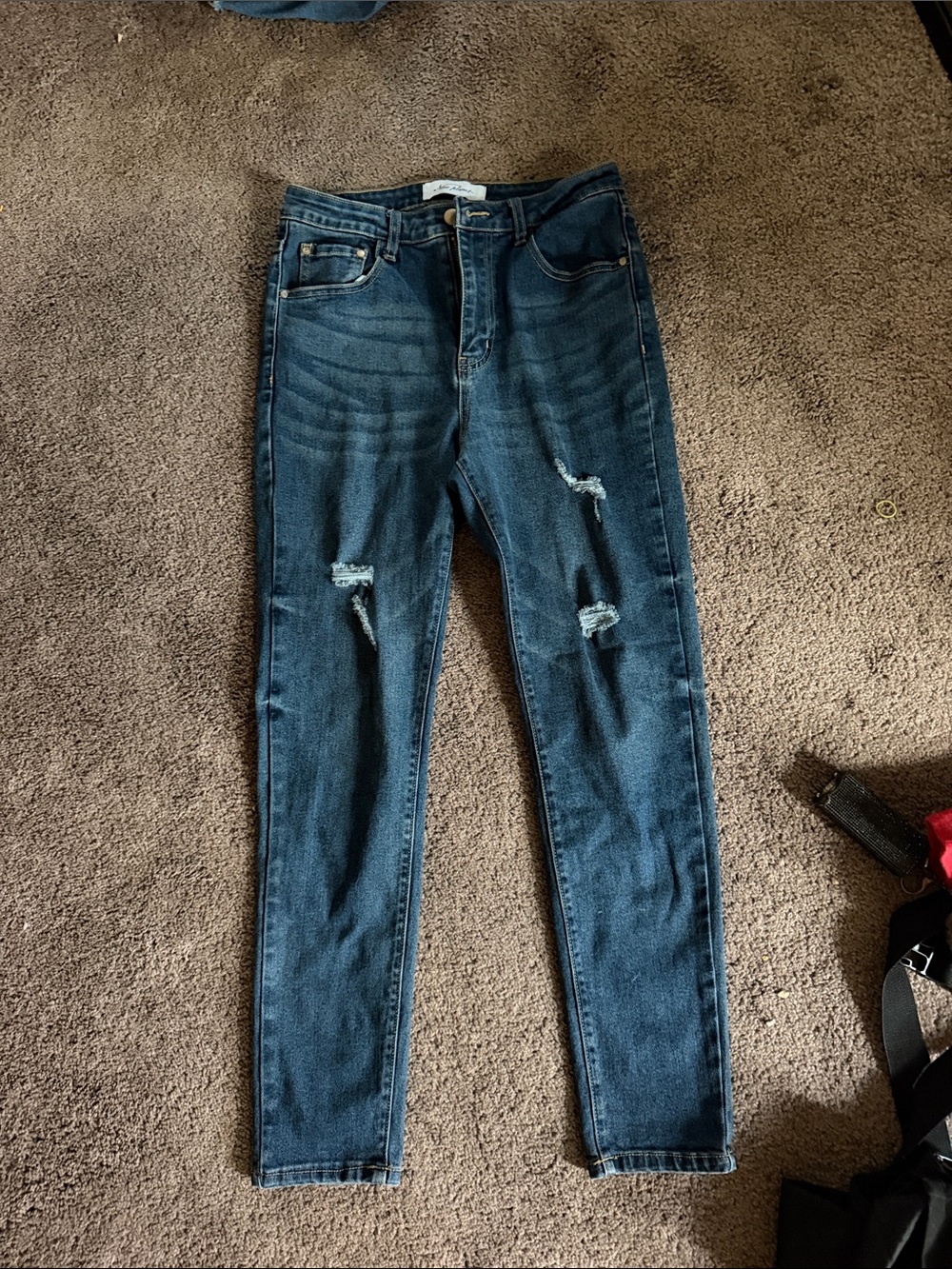 Women’s Dark Blue Distressed Skinny Jeans